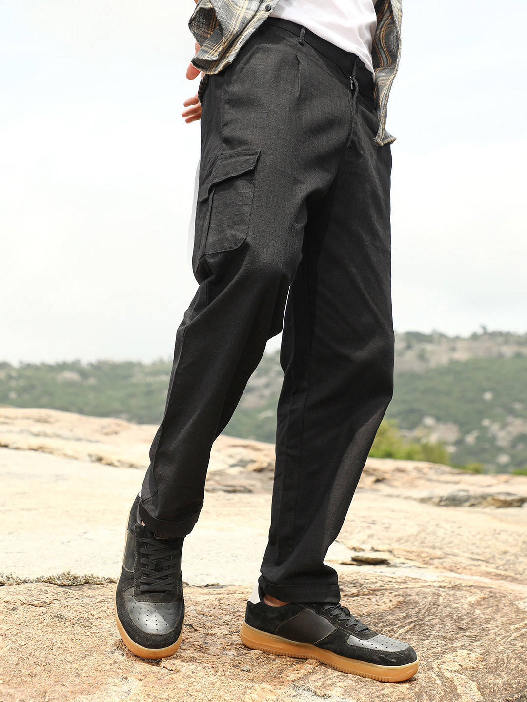 Campus Sutra Lightweight - Pleated Utility-Tapered Trousers