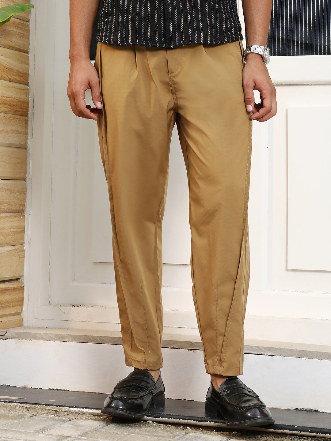 Campus Sutra Pleated-Tapered Trousers