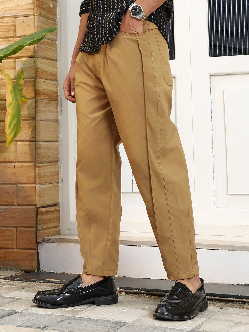 Campus Sutra Pleated-Tapered Trousers
