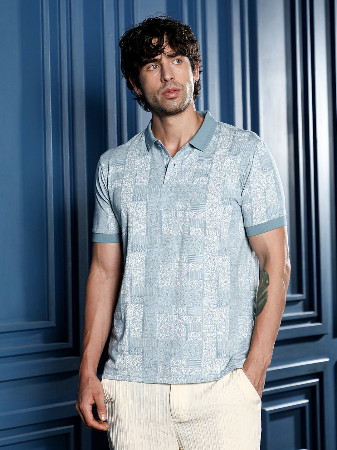 Campus Sutra Lattice-Geometric Jacquard Polo T-Shirt