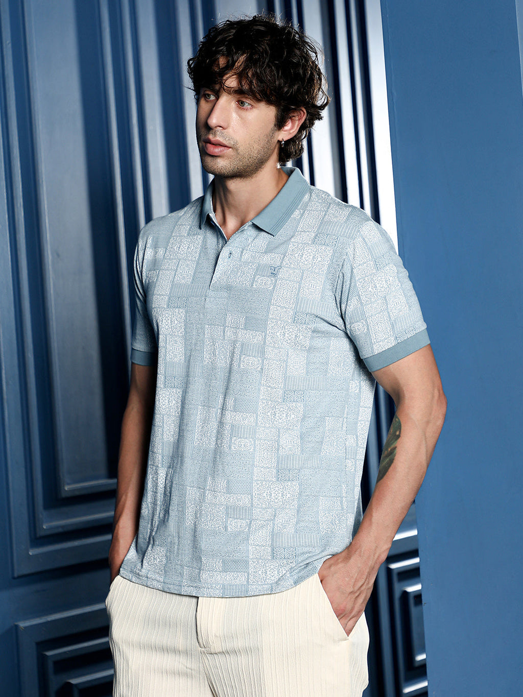 Campus Sutra Lattice-Geometric Jacquard Polo T-Shirt