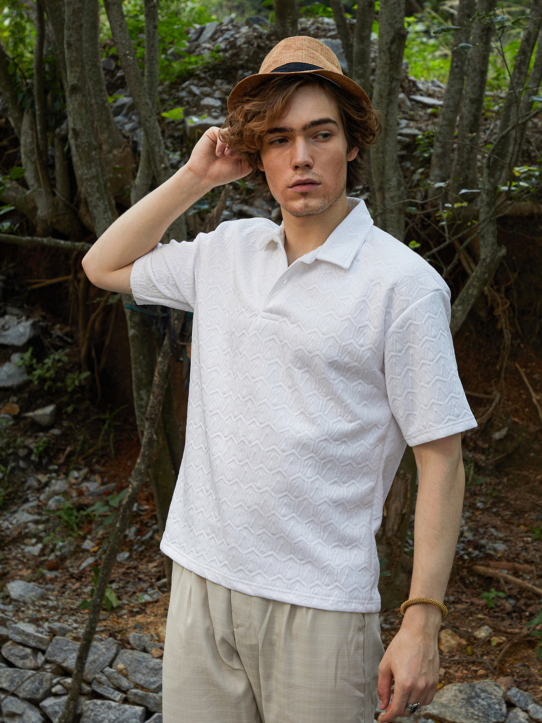 Campus Sutra Zigzag-Tactile T-Shirt