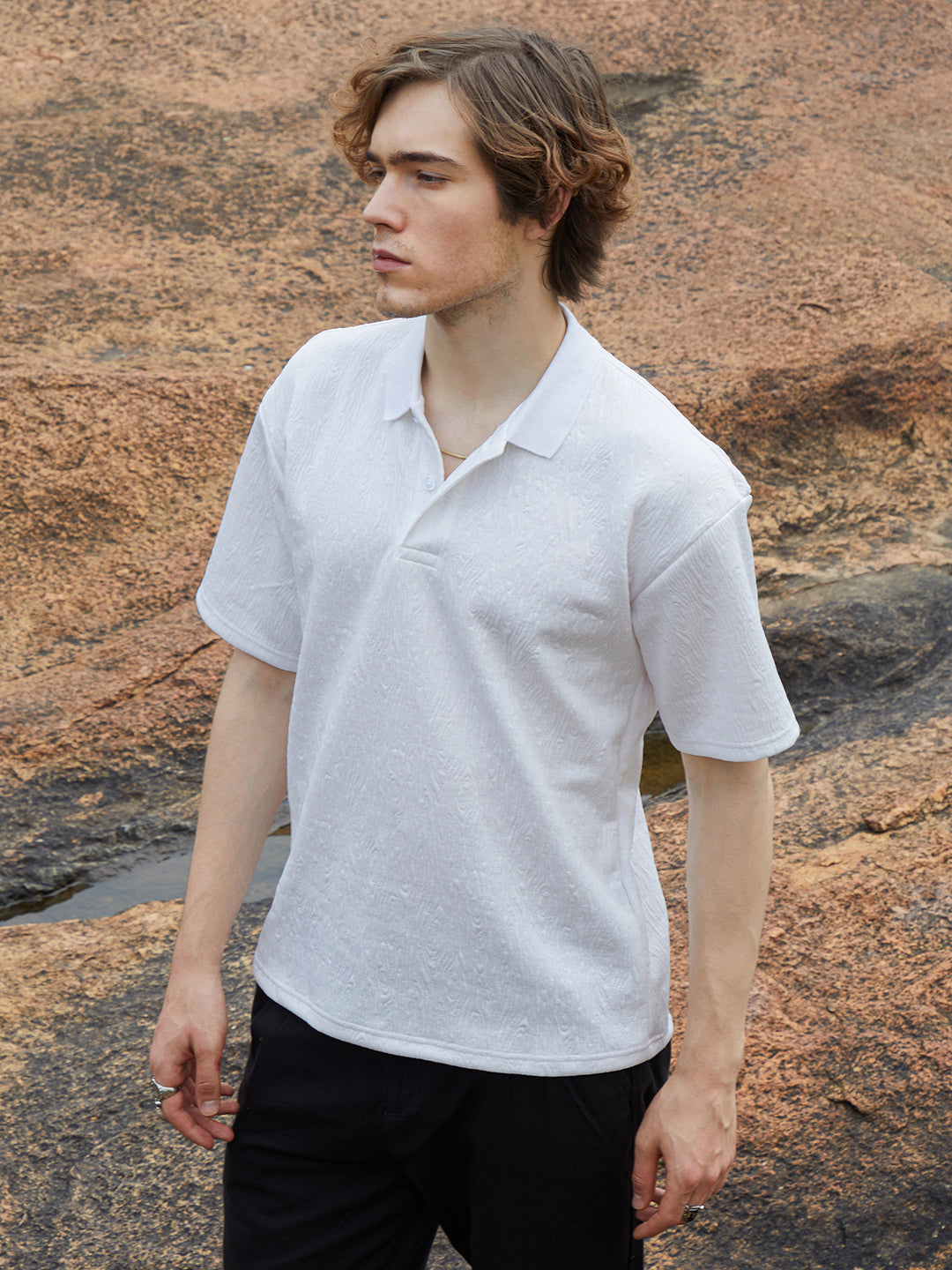 Campus Sutra Ripple-Tactile T-Shirt
