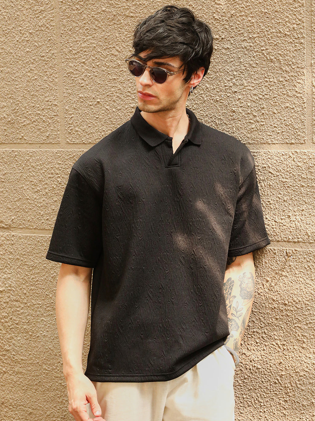 Campus Sutra Ripple-Tactile T-Shirt
