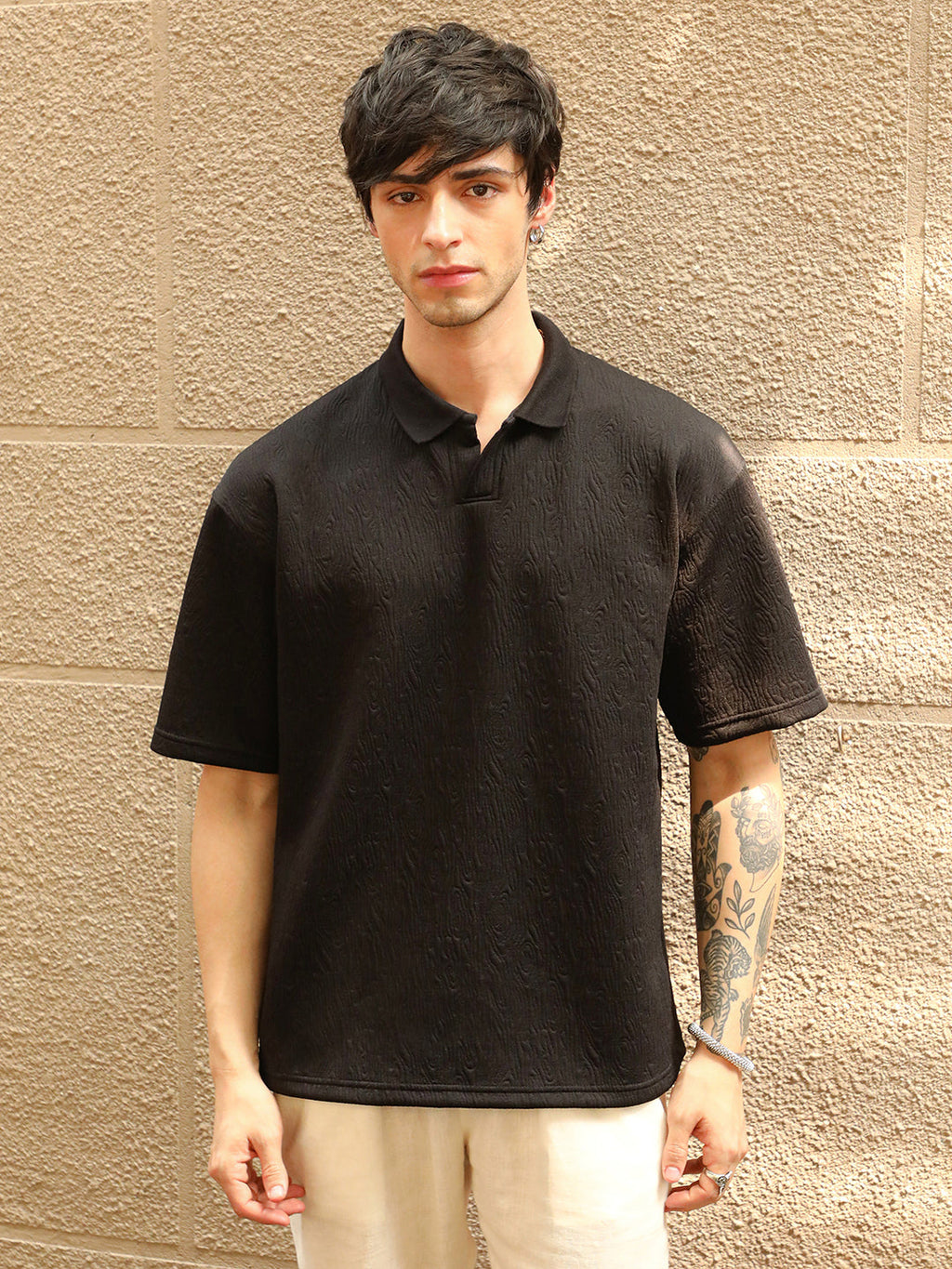 Campus Sutra Ripple-Tactile T-Shirt