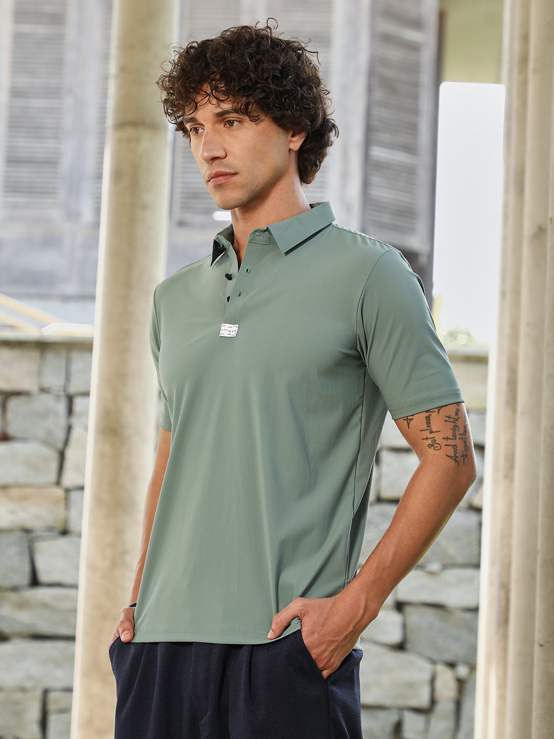 Campus Sutra Seamless Waffle Polo T-Shirt