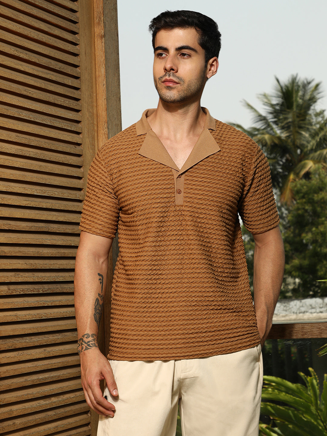 Campus Sutra Crease-Tactile Cuban Polo T-Shirt