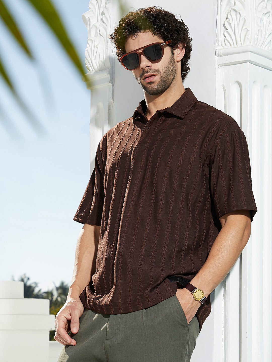 Campus Sutra Spiralknot-Tactile Oversized Polo T-Shirt