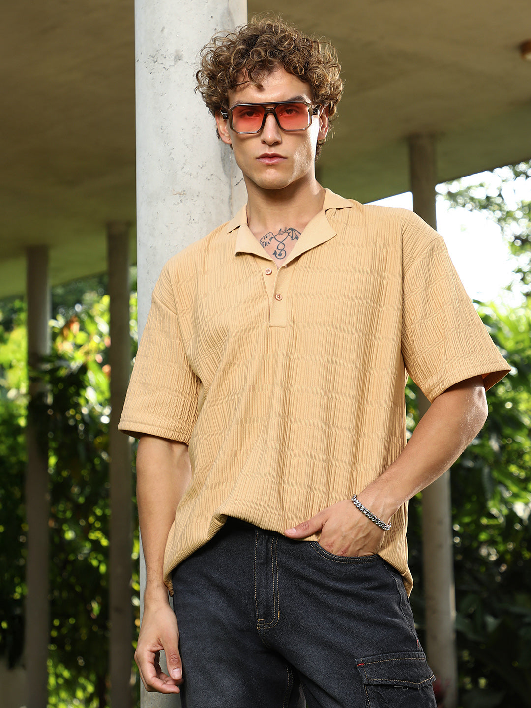 Campus Sutra Bubble Cuban Polo T-Shirt
