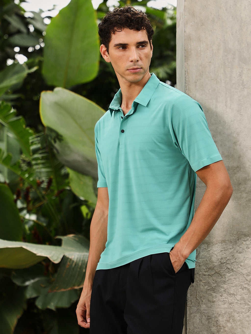 Campus Sutra Seamless Gradient-Texture Polo T-Shirt