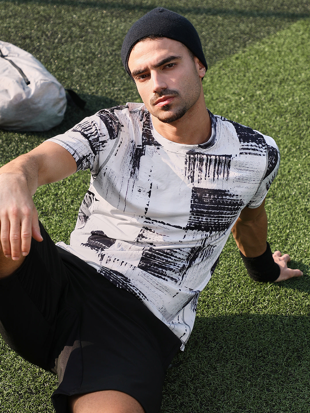 Campus Sutra Contrast-Fade Activewear T-Shirt