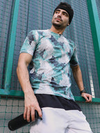 Campus Sutra Blur-Imprint Activewear T-Shirt