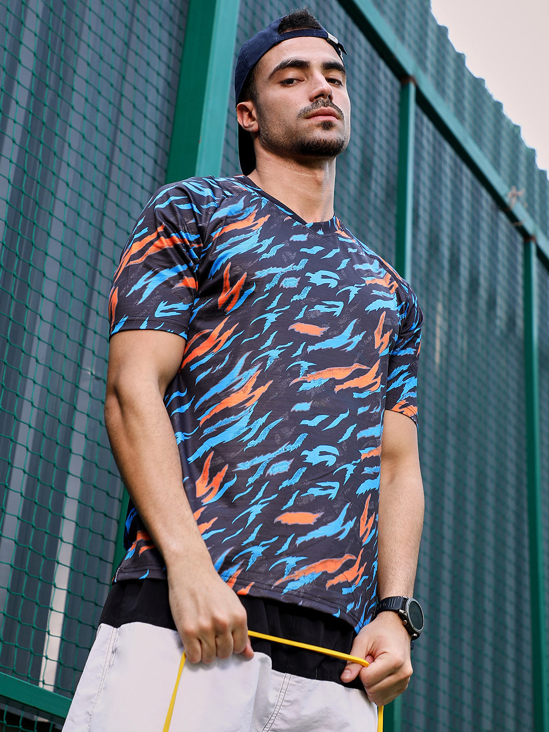 Campus Sutra Block-Swirl Activewear T-Shirt