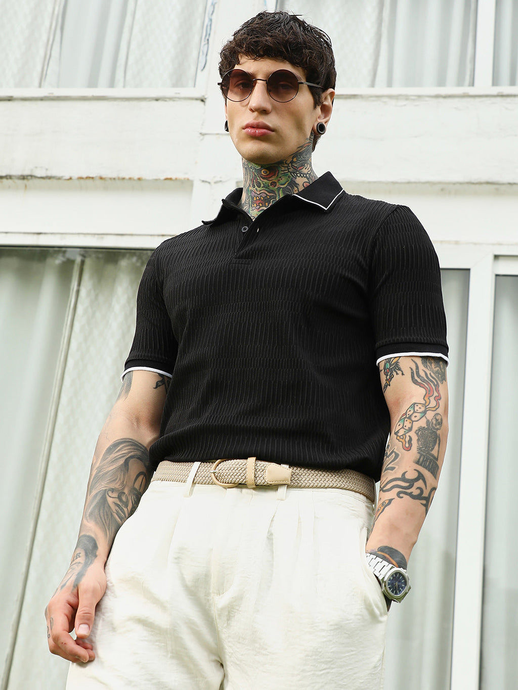 Campus Sutra Textured Black Polo T-Shirt with Contrast Trim