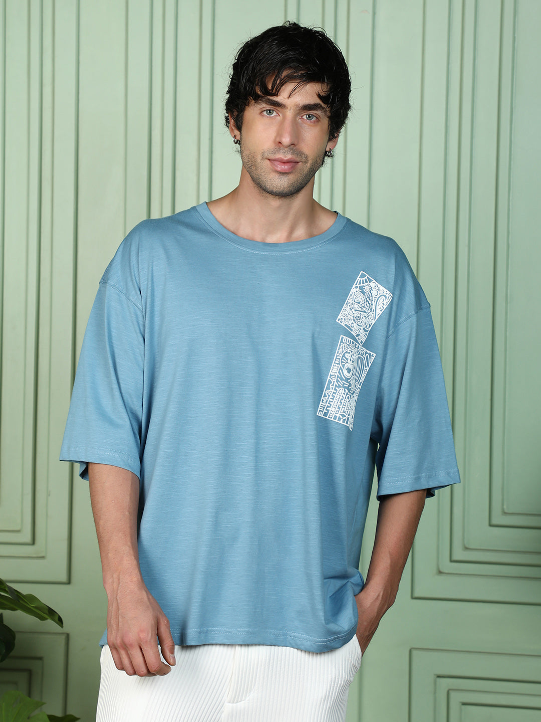 Campus Sutra Animal-Farm Imprint Oversized T-Shirt