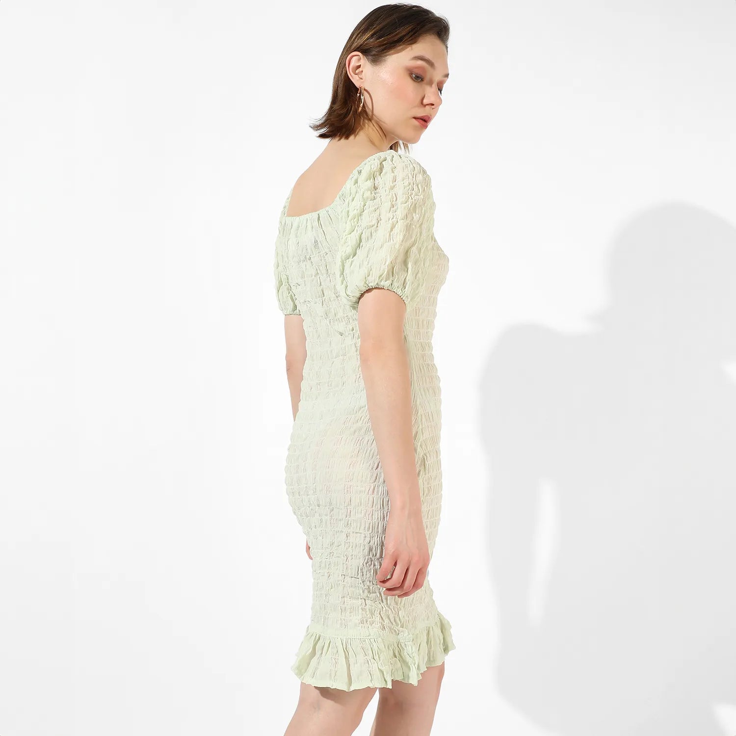 Puff-Sleeved Creased Dress