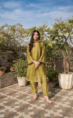 ShopKapaas Mehndi Green Bandhani Set - With Dupatta