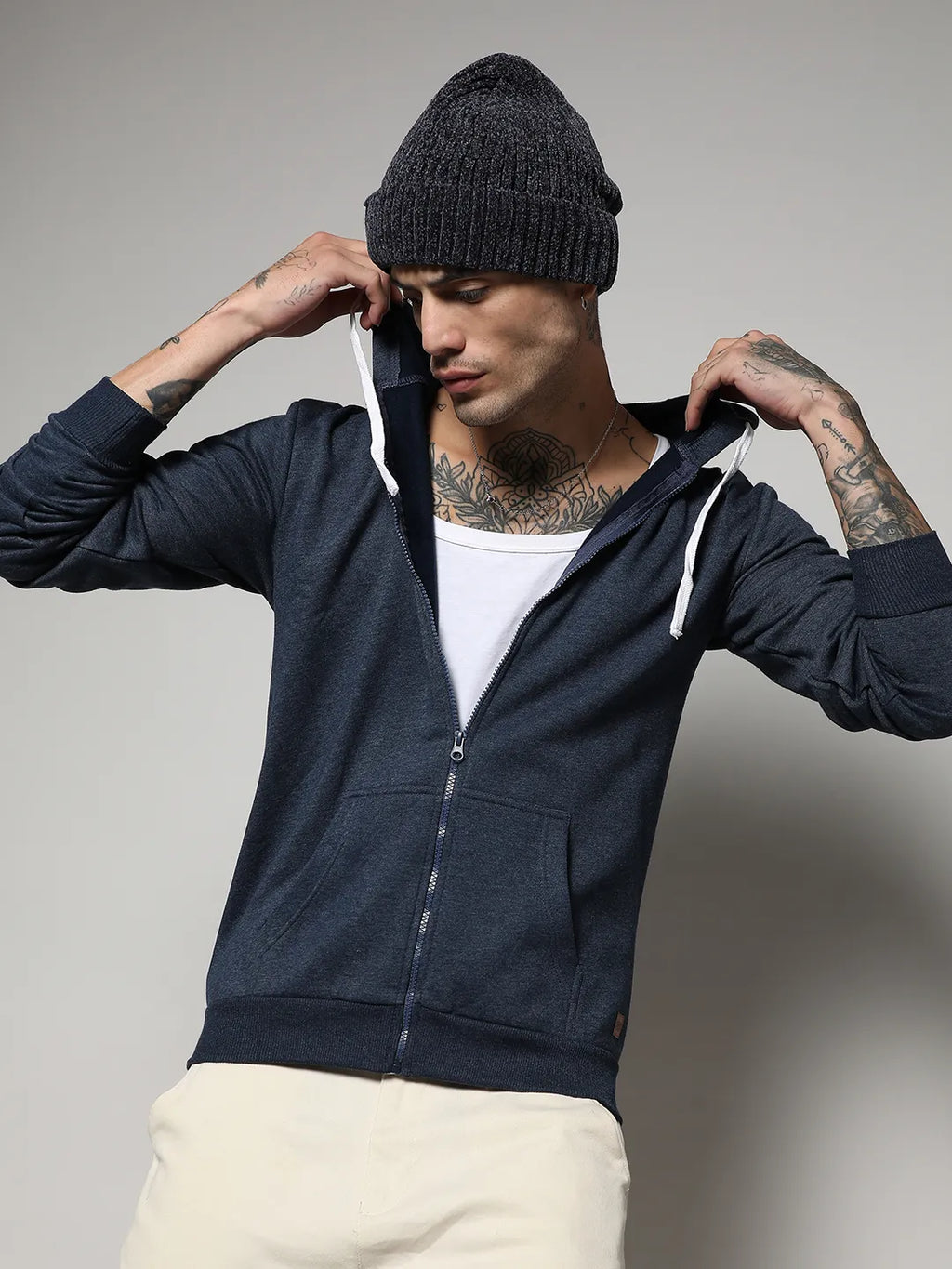 Campus Sutra Zip-Front Hoodie With Contrast Drawstring