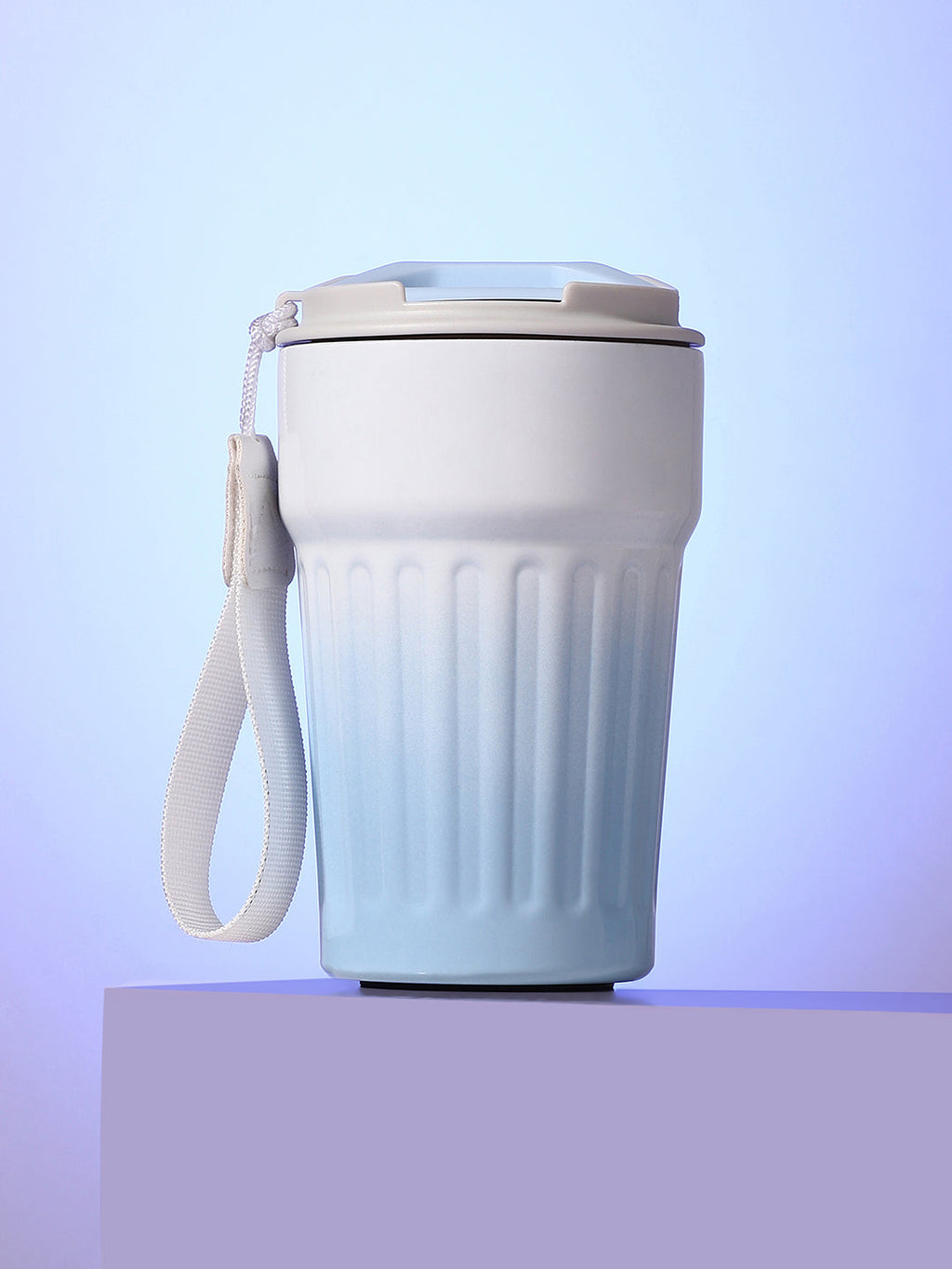 Haute Sauce The Ombre Smart Vacuum Travel Mug (400 Ml) - Icy Blue