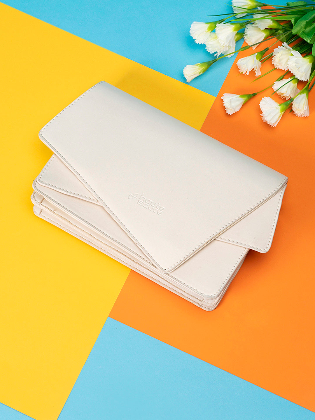 Quirky Line Clutch