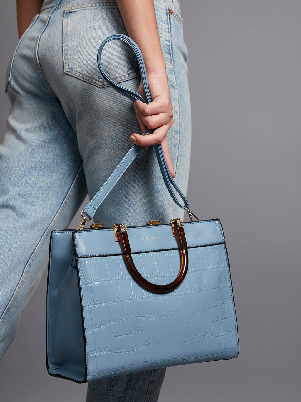 Everyday Scale Handbag - Light Blue