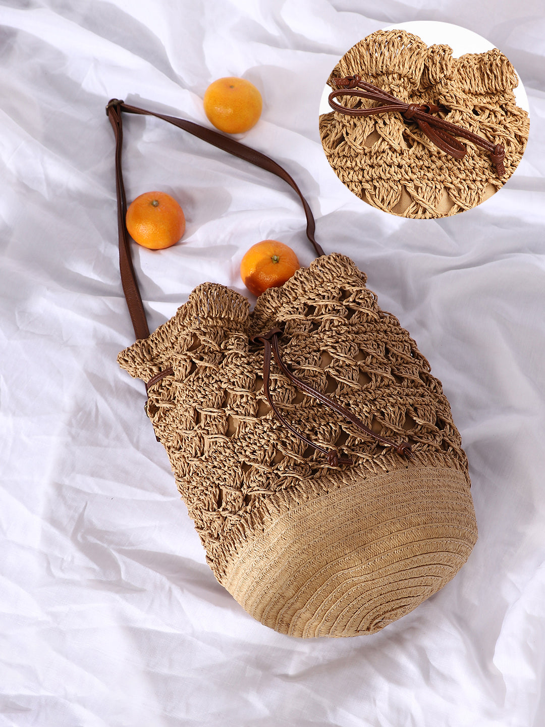 The Straw Bucket Bag - Beige