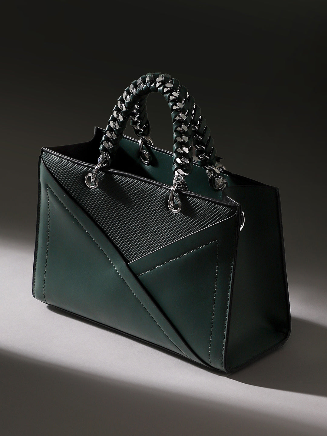 Haute Sauce The Overlap-Chainlink Hand Bag - Emerald Green