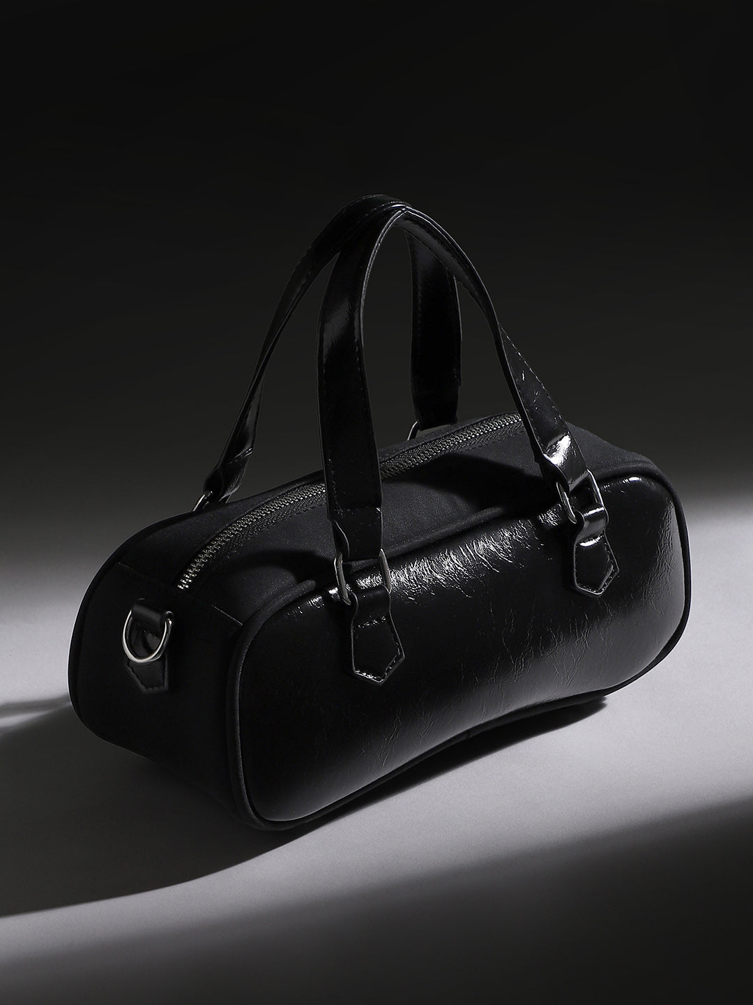 Haute Sauce The Small Retro Bowling Bag - Onyx Black