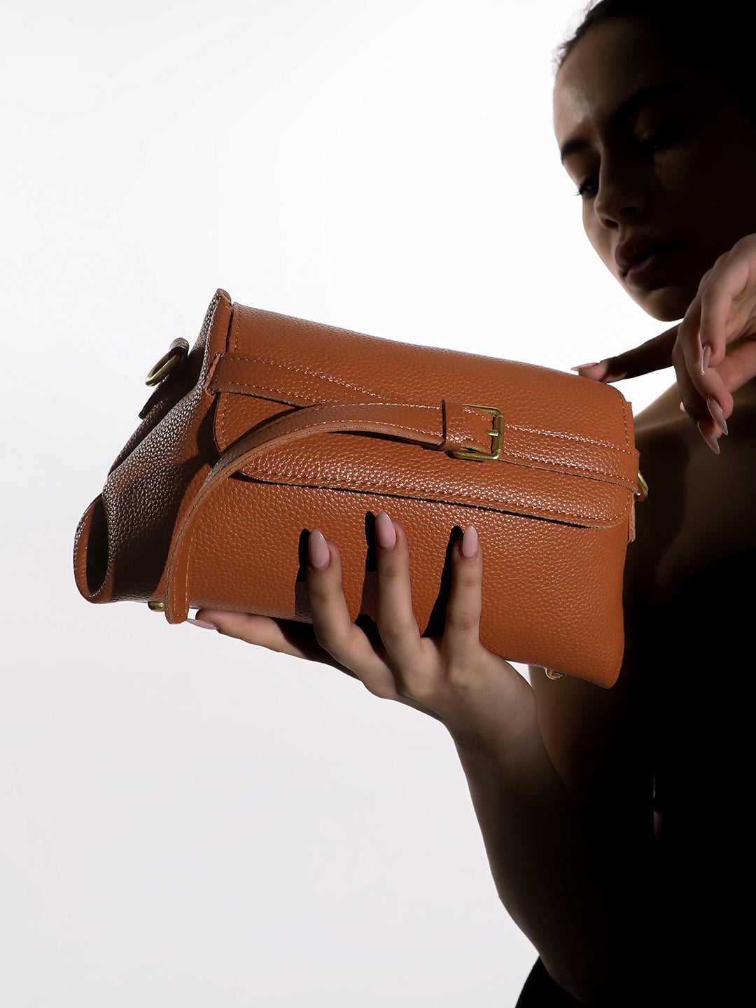 Haute Sauce The Buckle Sling Bag - Terracotta Brown