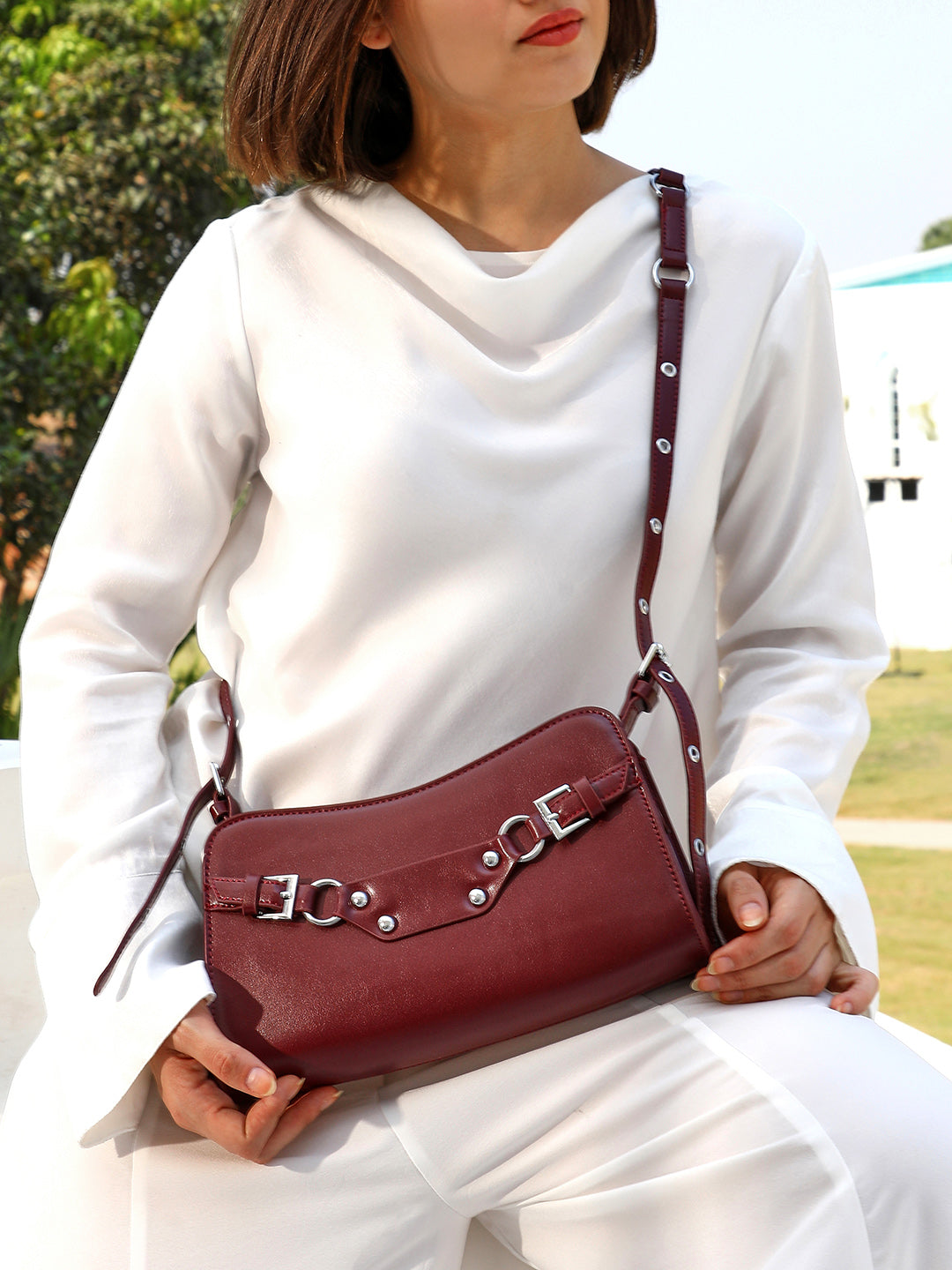 Haute Sauce The Dallas Sling Bag - Cherry Red