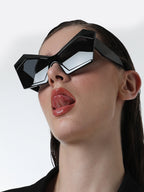 Haute Sauce The Blade Geometric Sunglasses - Onyx Black