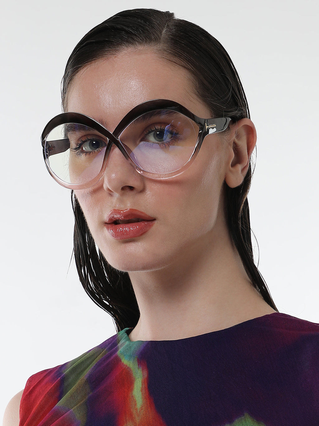 Haute Sauce The Ombre Twist Oversized Sunglasses - Midnight Black