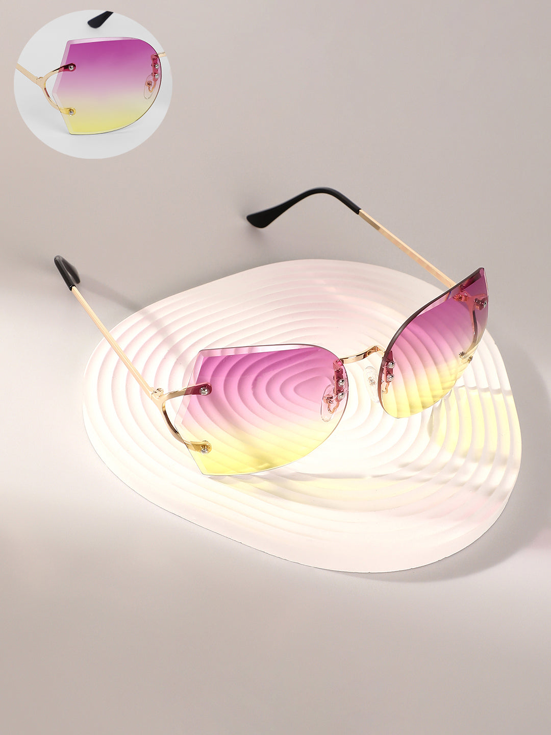 Haute Sauce The Rave Butterfly Sunglasses - Fuschia Pink