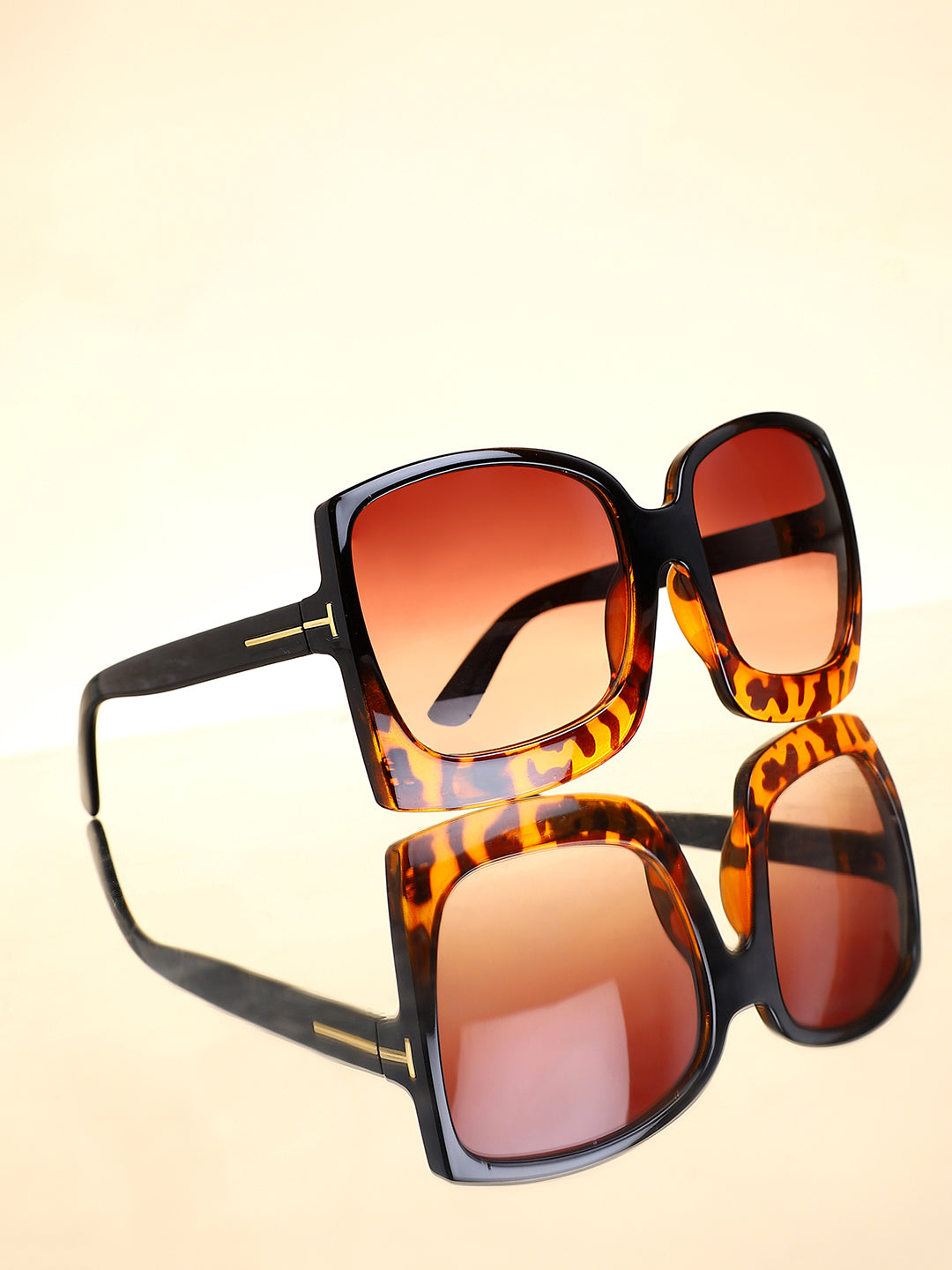 Haute Sauce The Safari Oversized Sunglasses - Coffee Brown