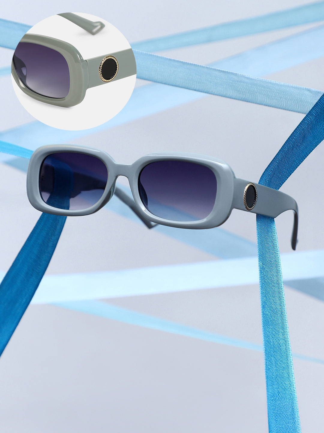 Haute Sauce The Retro Cinema Rectangular Sunglass - Coin Grey