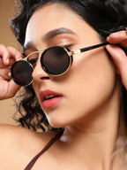 The Retro Malibu Oval Sunglass - Onyx Black