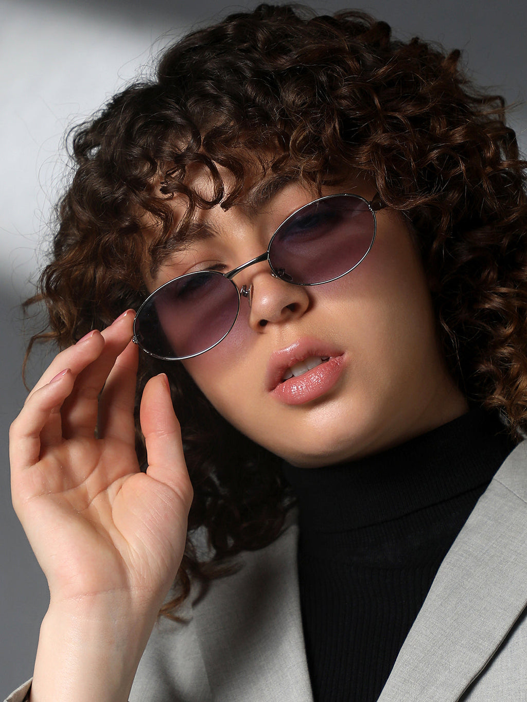 Haute Sauce The Retro Oval Sunglass - Violet Haze
