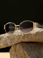 The Retro Oval Sunglass - Lavender Smoke