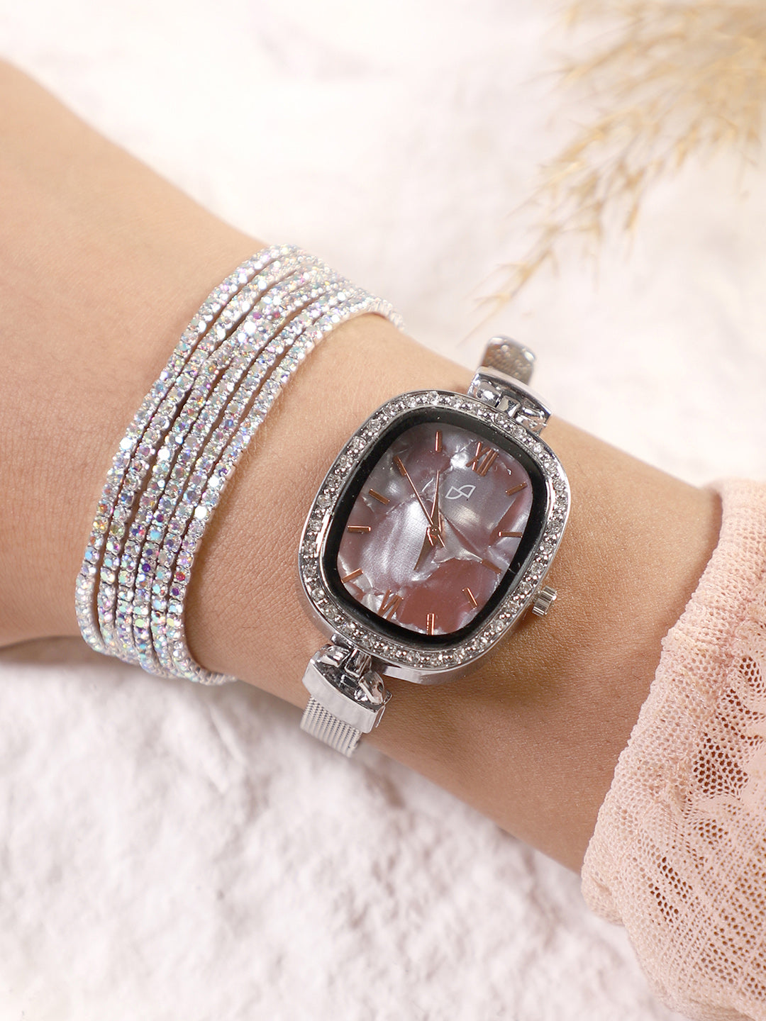 Haute Sauce The-Textured-Square-Watch-With-Bracelet-Combo