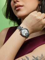 Haute Sauce The Opulent Roman Round Watch - Metallic Silver