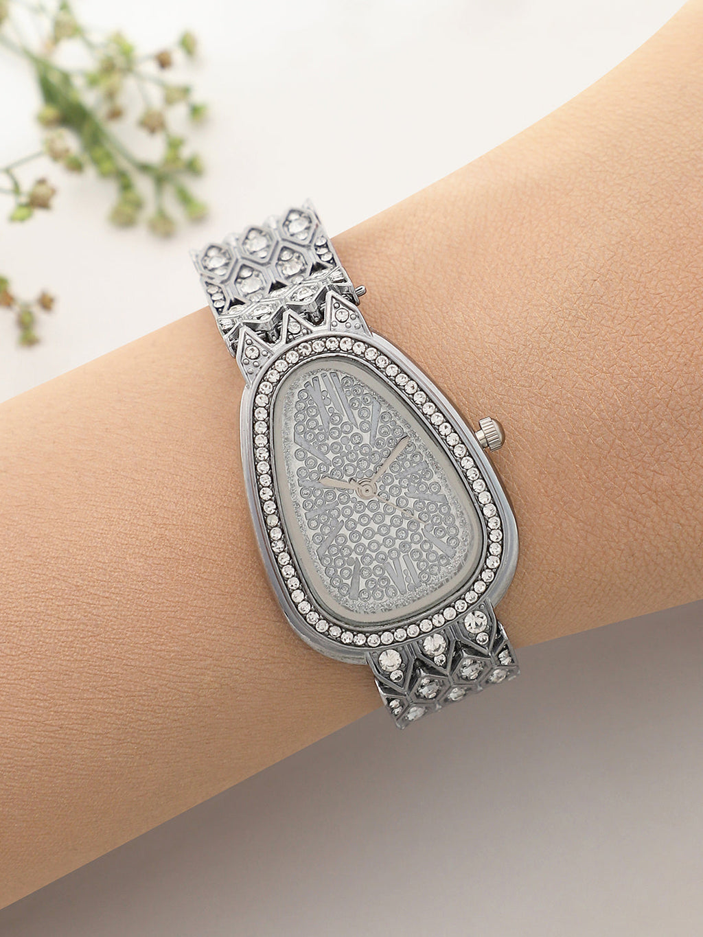 Haute Sauce The Bijou Ophidian Oval Watch - Metallic Silver