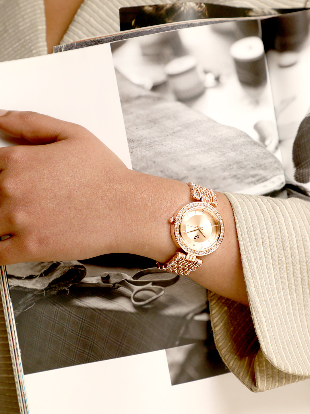 Haute Sauce The Cristal-Orbit Round Watch - Rose Gold
