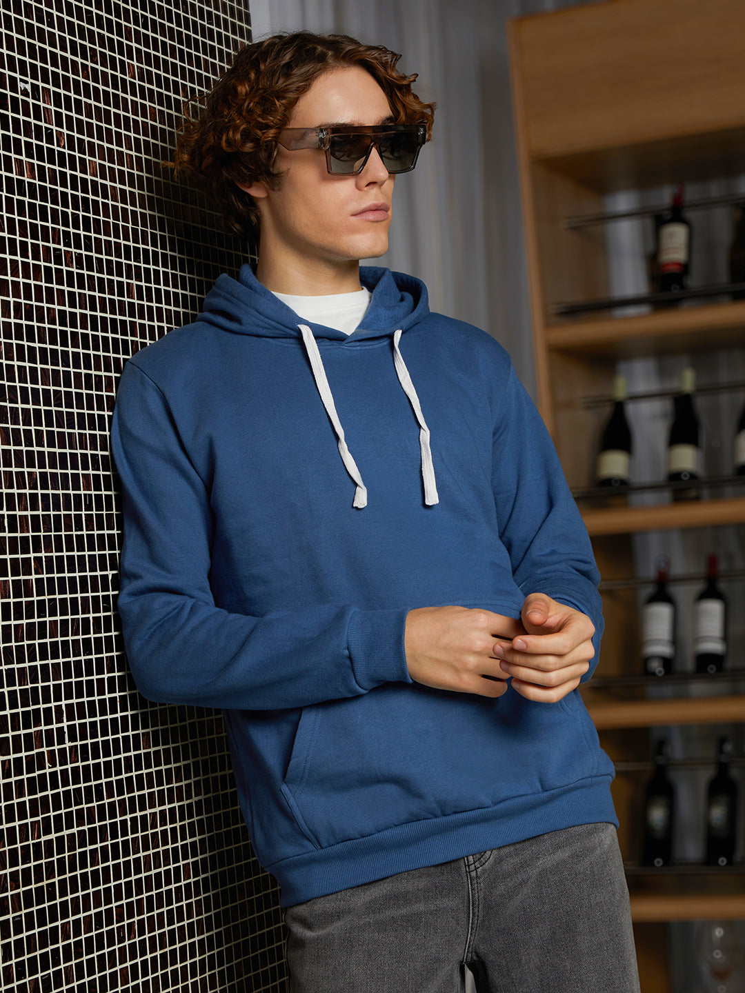 Campus Sutra Regular Pullover Hoodie