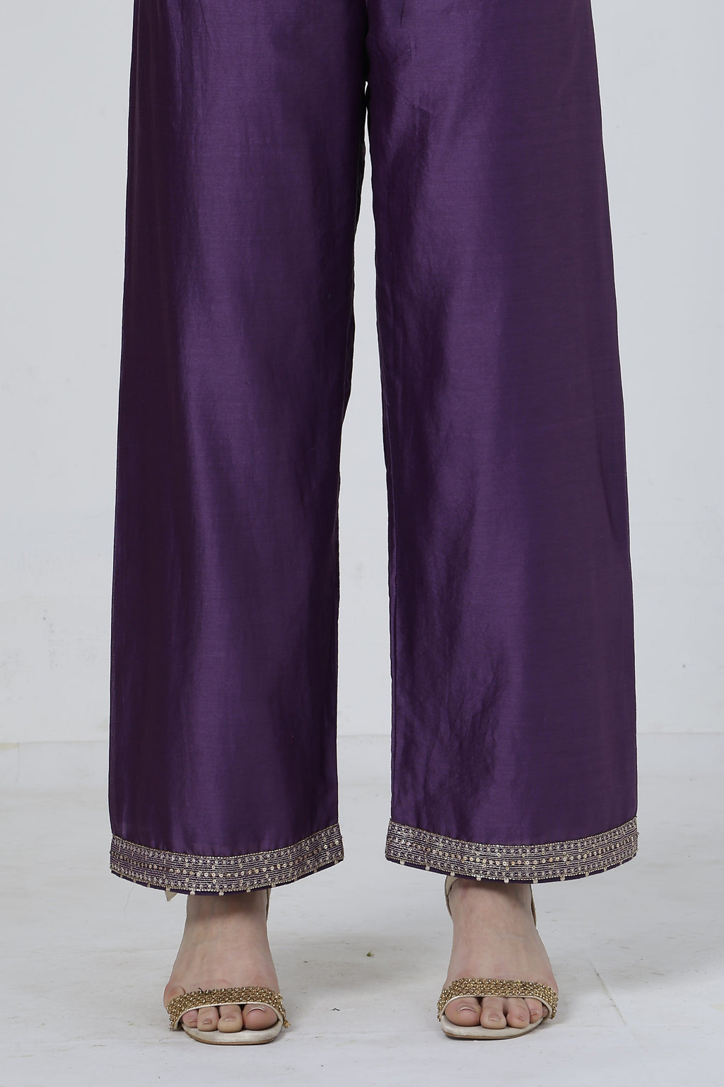 ShopKapaas Violet Embroidered Suit Set - Without Dupatta