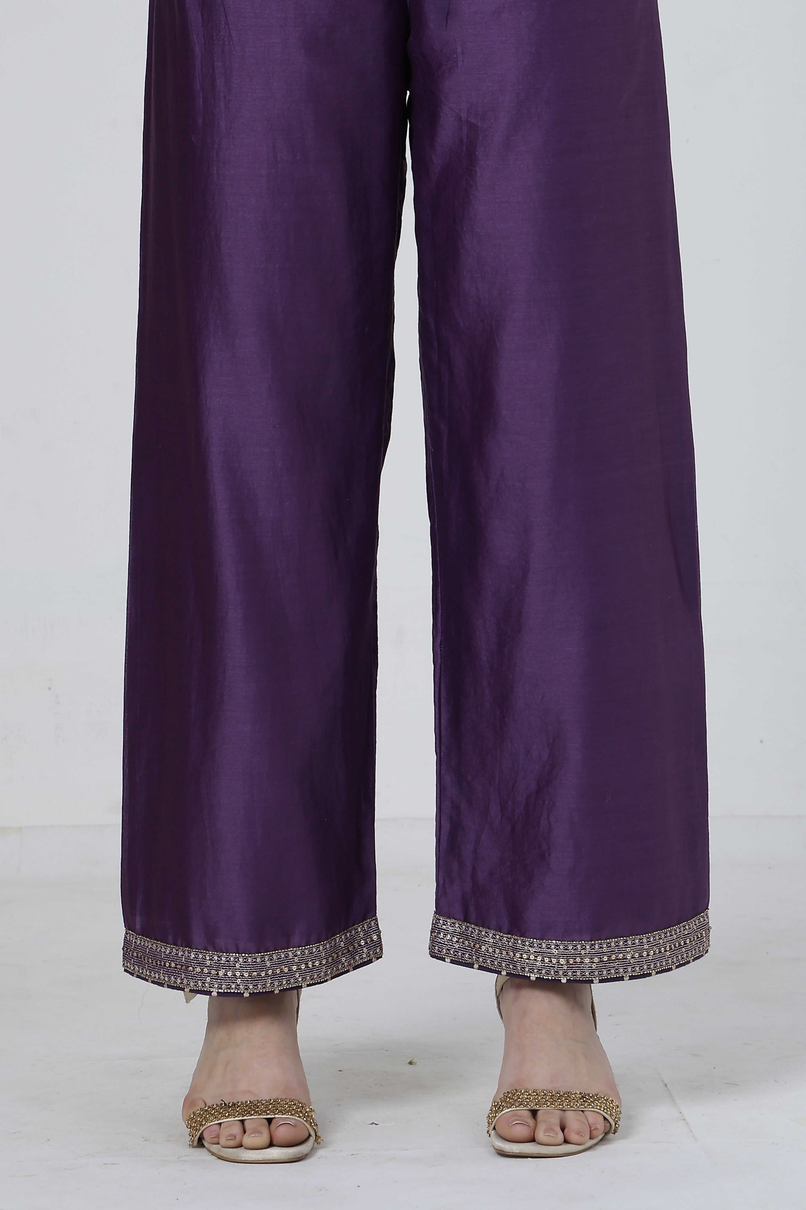 ShopKapaas Violet Embroidered Suit Set - Without Dupatta