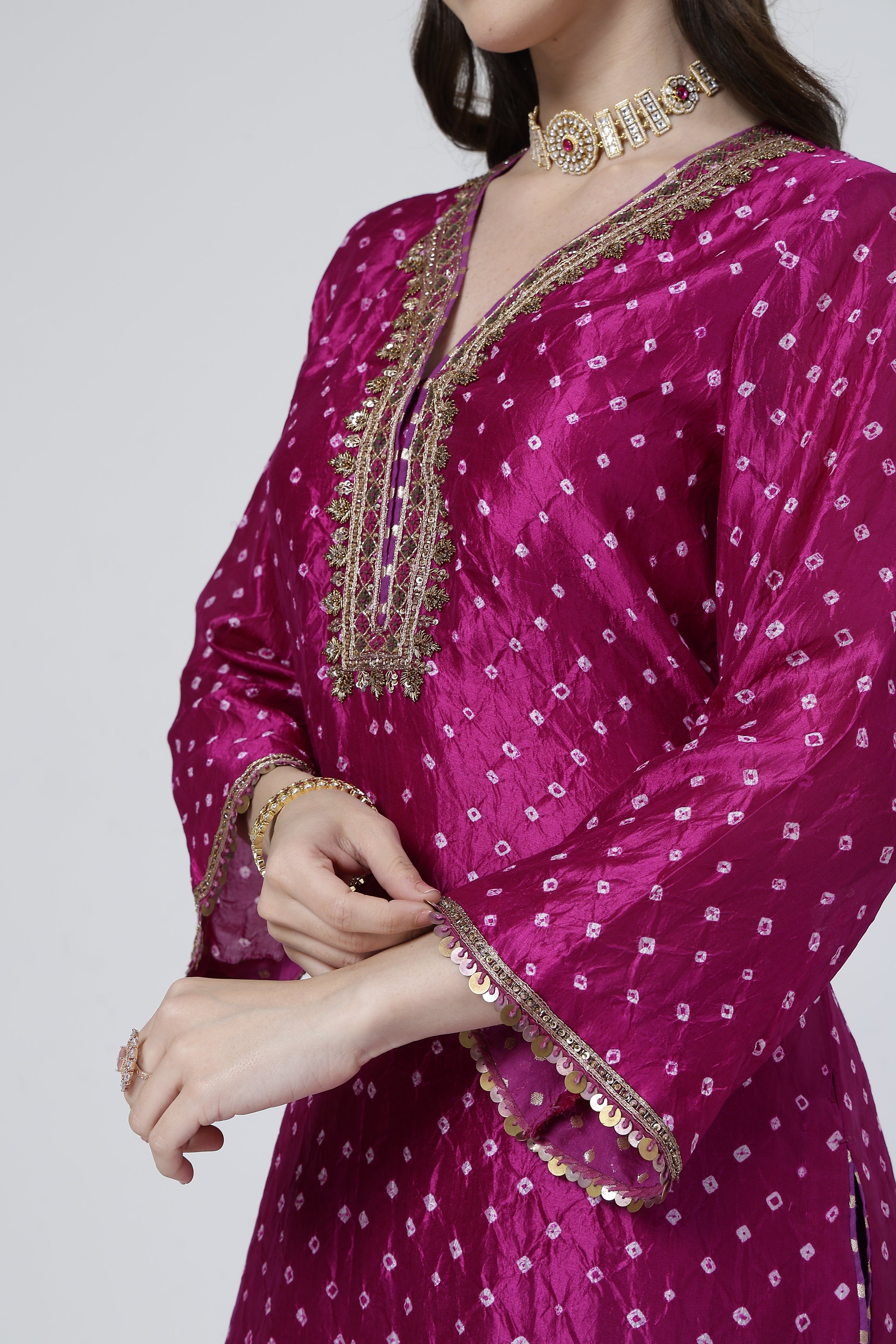 ShopKapaas Violet Bandhani Salwar Set - With Dupatta