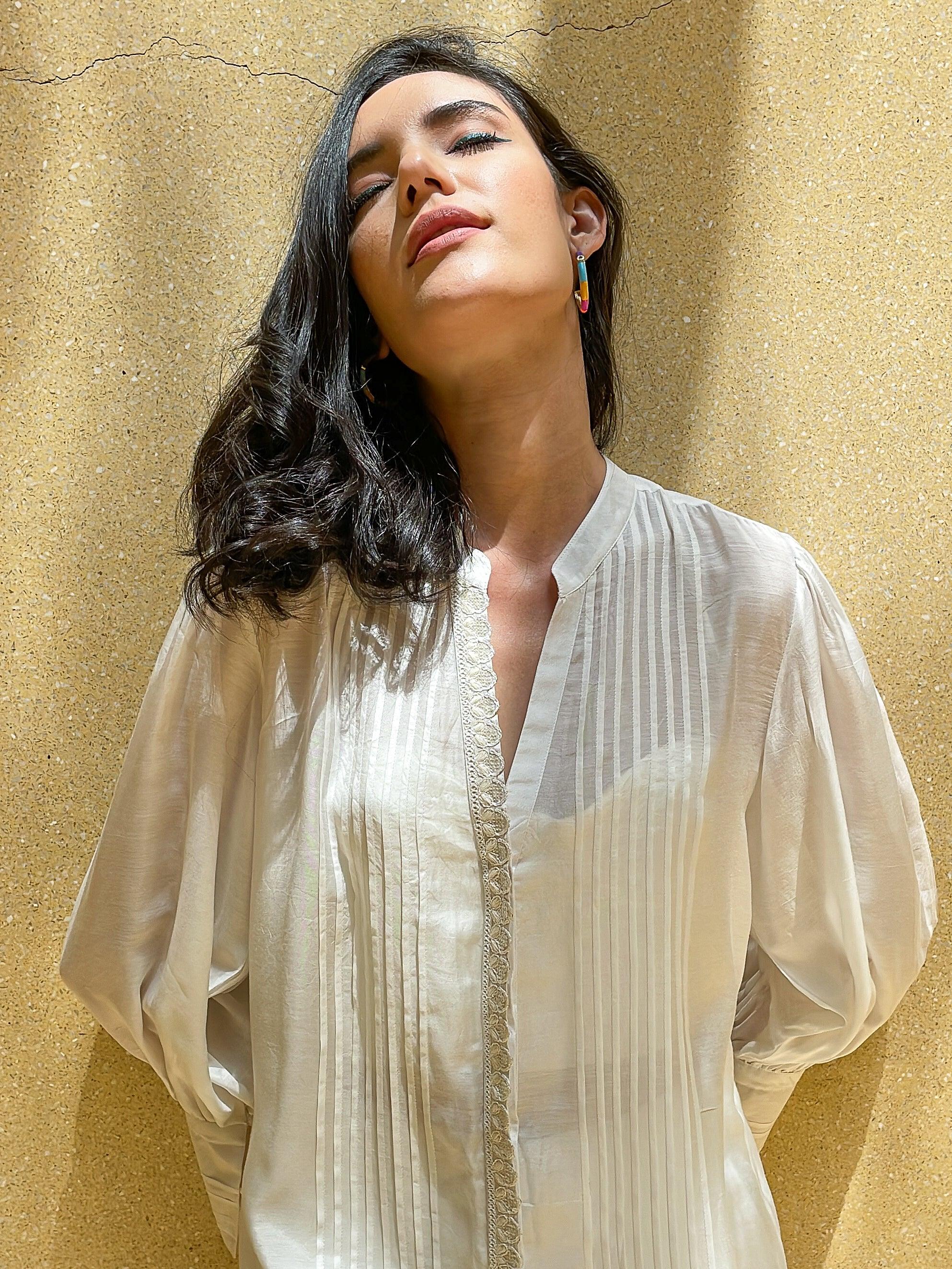 ShopKapaas Pearl White Pintuck Kurta