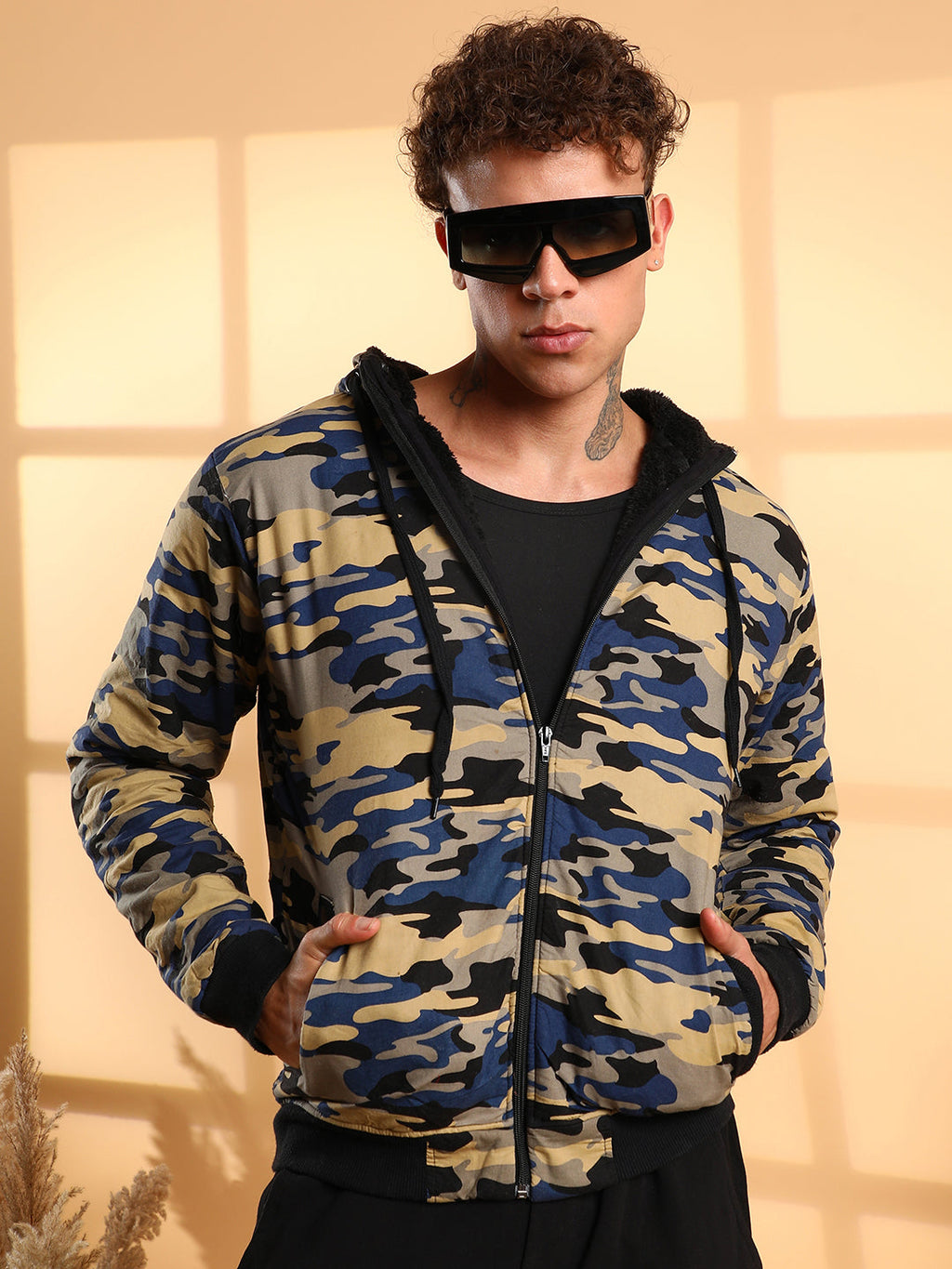 Campus Sutra Camouflage Hoodie With Insert Pocket