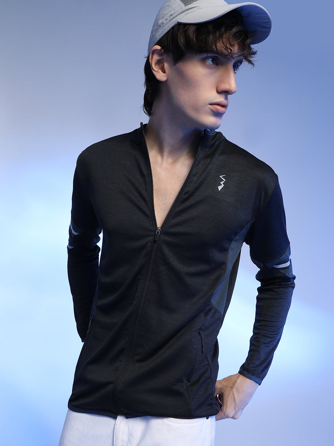 Campus Sutra Heathered Activewear Jacket With Contrast Detail