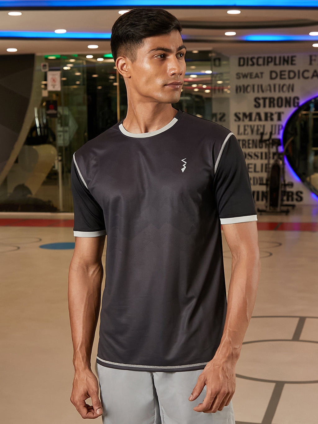 Campus Sutra Geometric Activewear T-Shirt